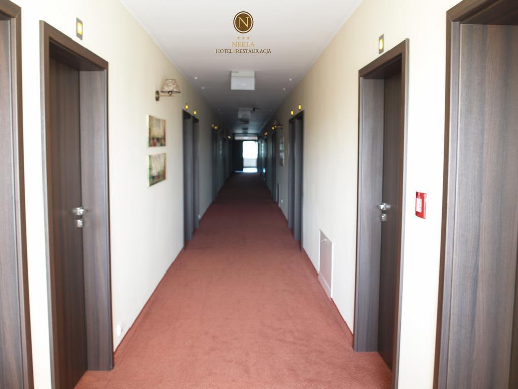Hotel Nekla ภายนอก รูปภาพ