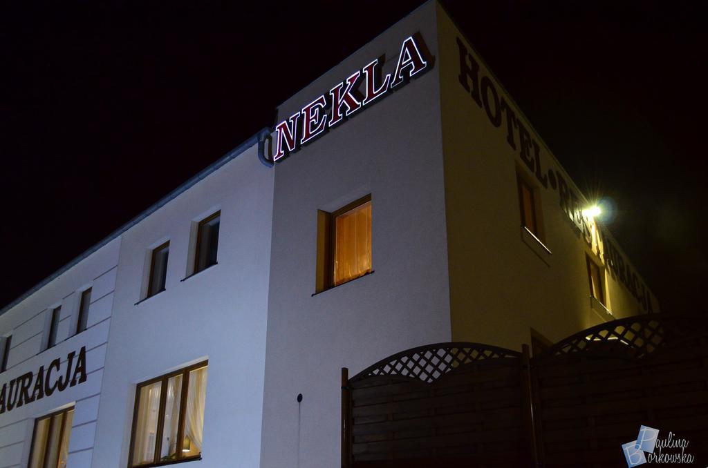 Hotel Nekla ภายนอก รูปภาพ